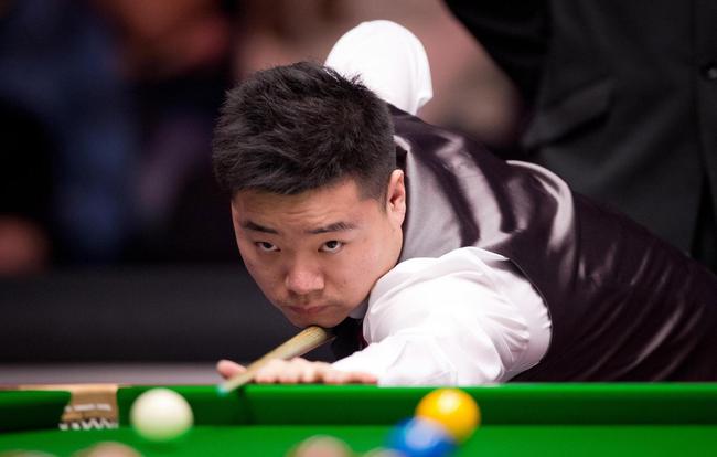 拥有职业履 拥有职业履