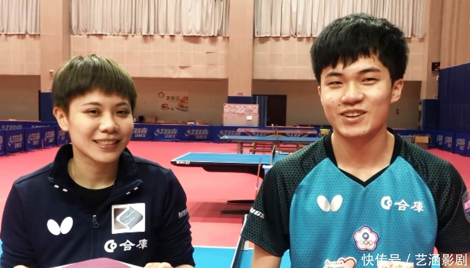 他回到場上 他回到場上