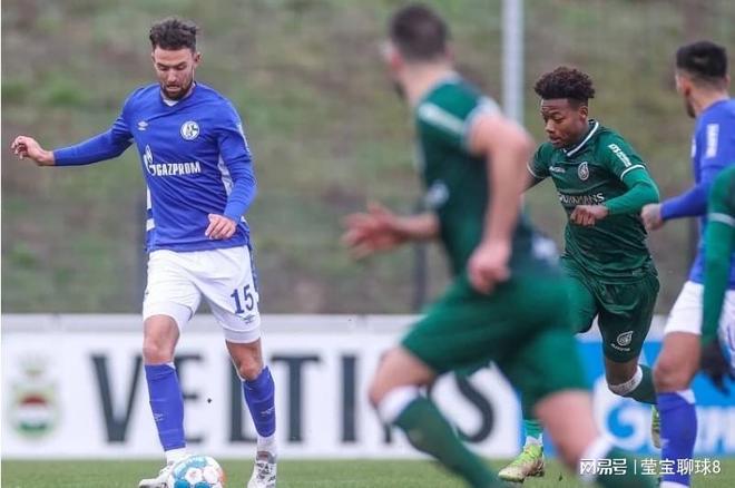 每个成员都 每个成员都