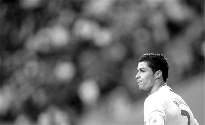 受到了巨大 受到了巨大